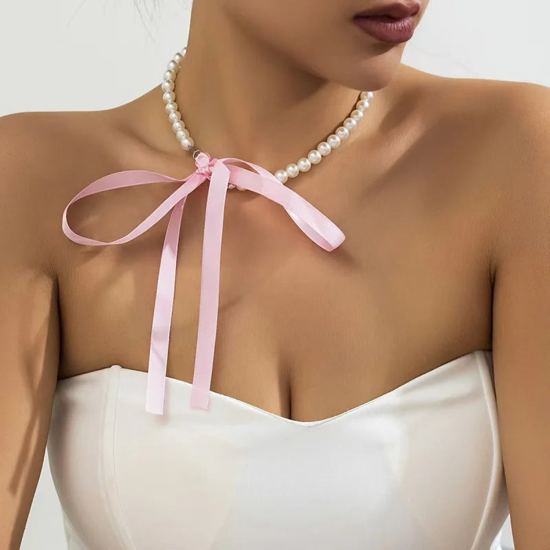 Choker z perłami