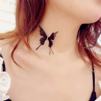 Naszyjnik choker z motylem